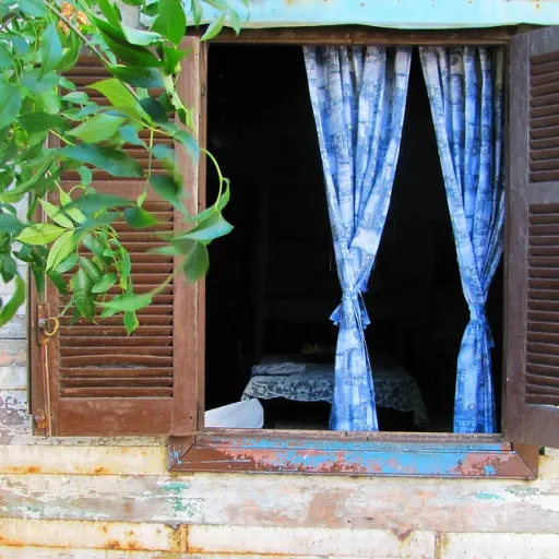 Piège à moustique intérieur : les critères qui changent quand on veut dormir fenêtre ouverte